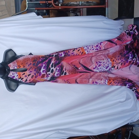 Venus Sexy Maxi Dress with Key hole front, two front slits, pink&purple, stretch - Picture 1 of 7